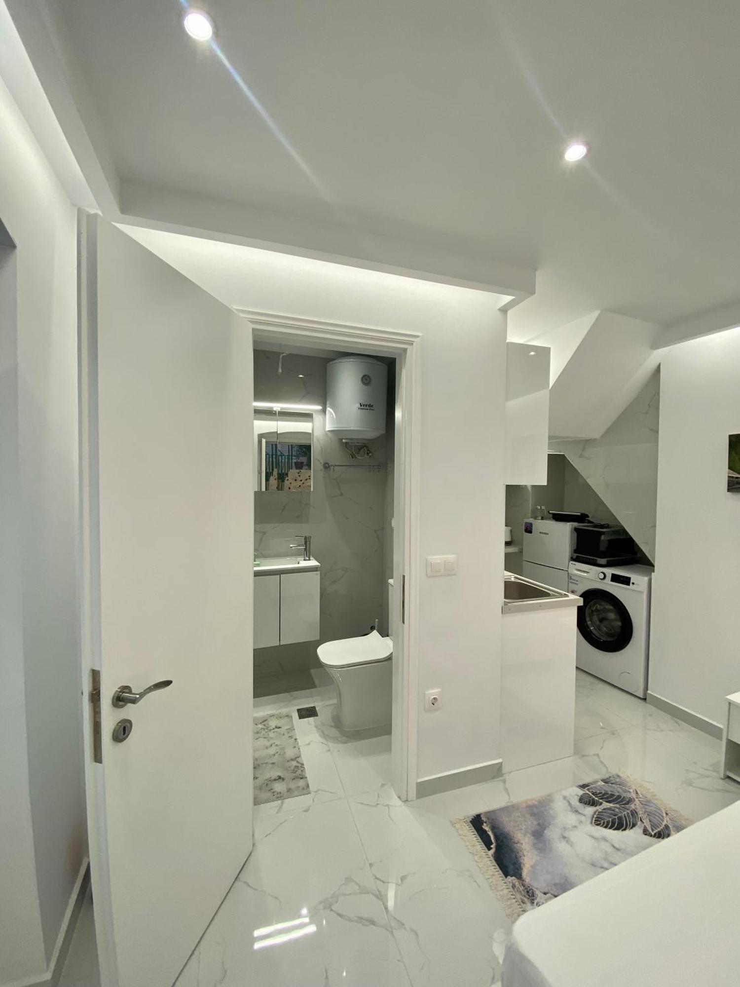 Corfu Port Art Studios 외부 사진