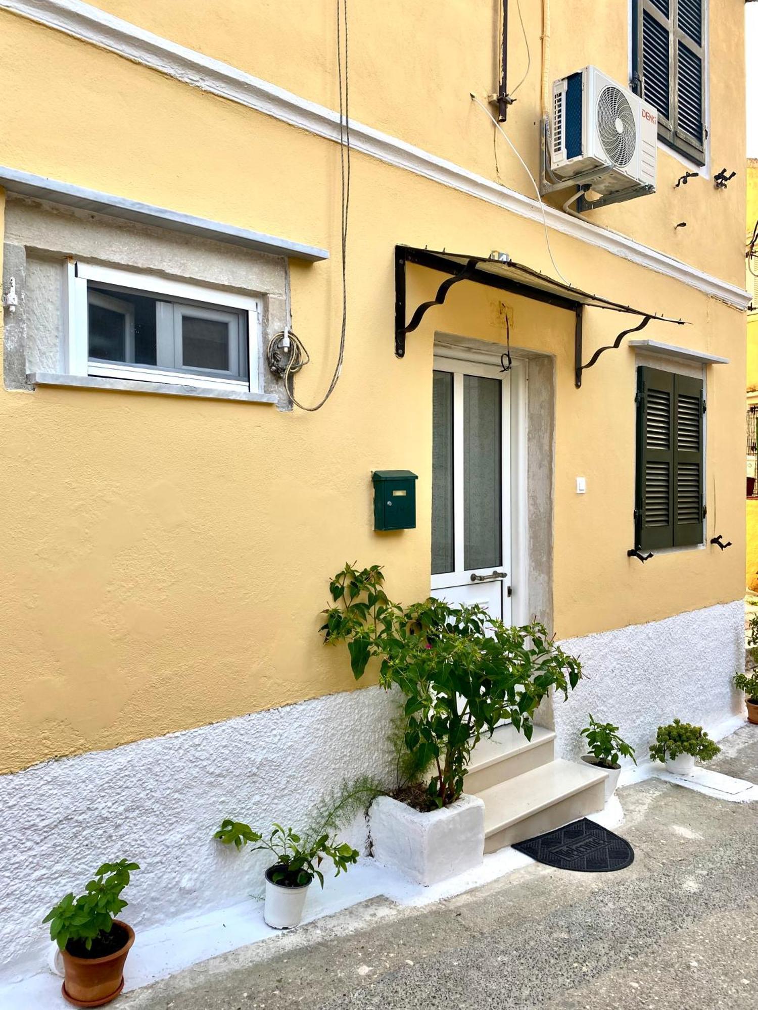 Corfu Port Art Studios 외부 사진